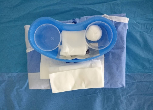 Ophtahlmic Custom Surgical Packs , Eye Sterile Surgical Kit Single Use